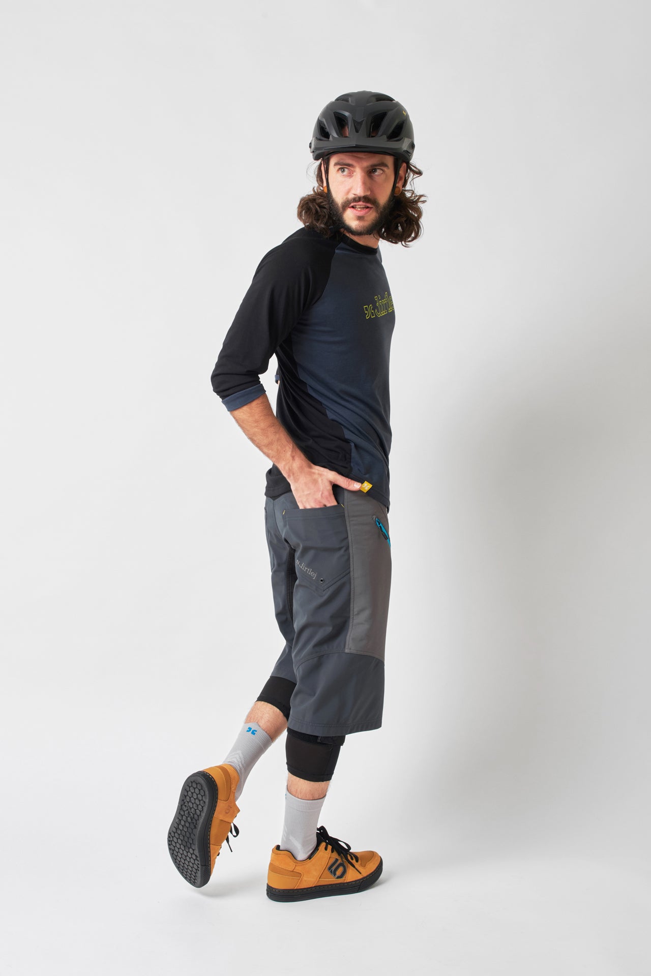 dirtlej trailscout half & half shorts men