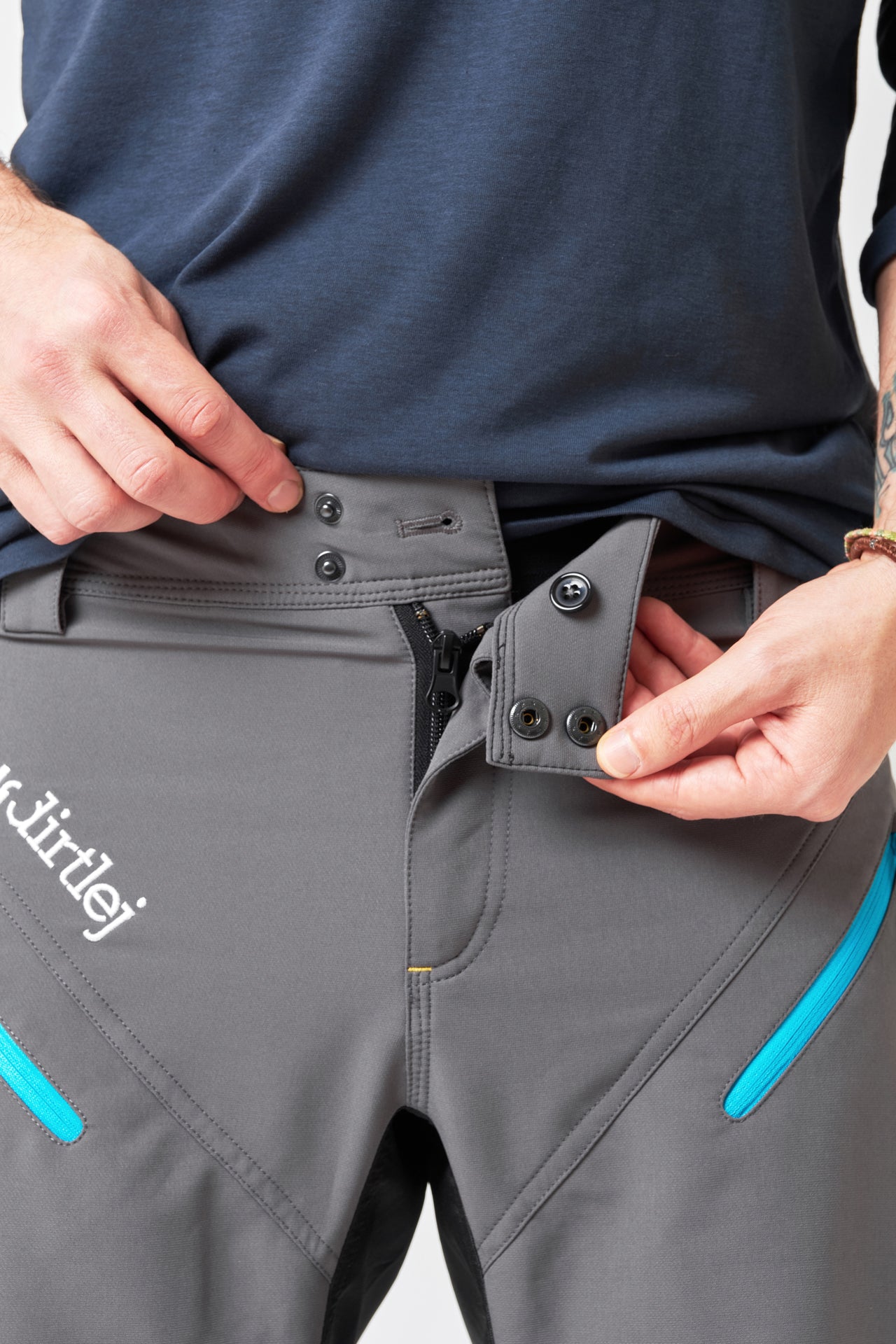 dirtlej trailscout half & half shorts men